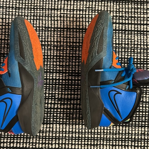 Nike Kyrie Infinity SE - Picture 6 of 6